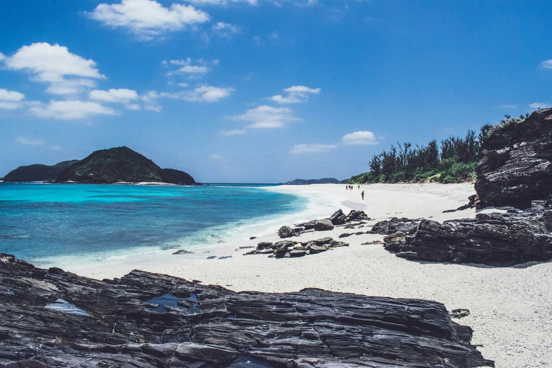 White sand and turquoise water at Furuzamami Beach, Zamami, Okinawa